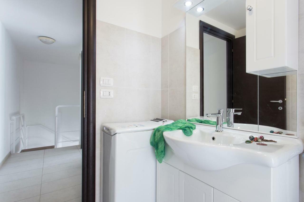 Tyche Apartment *